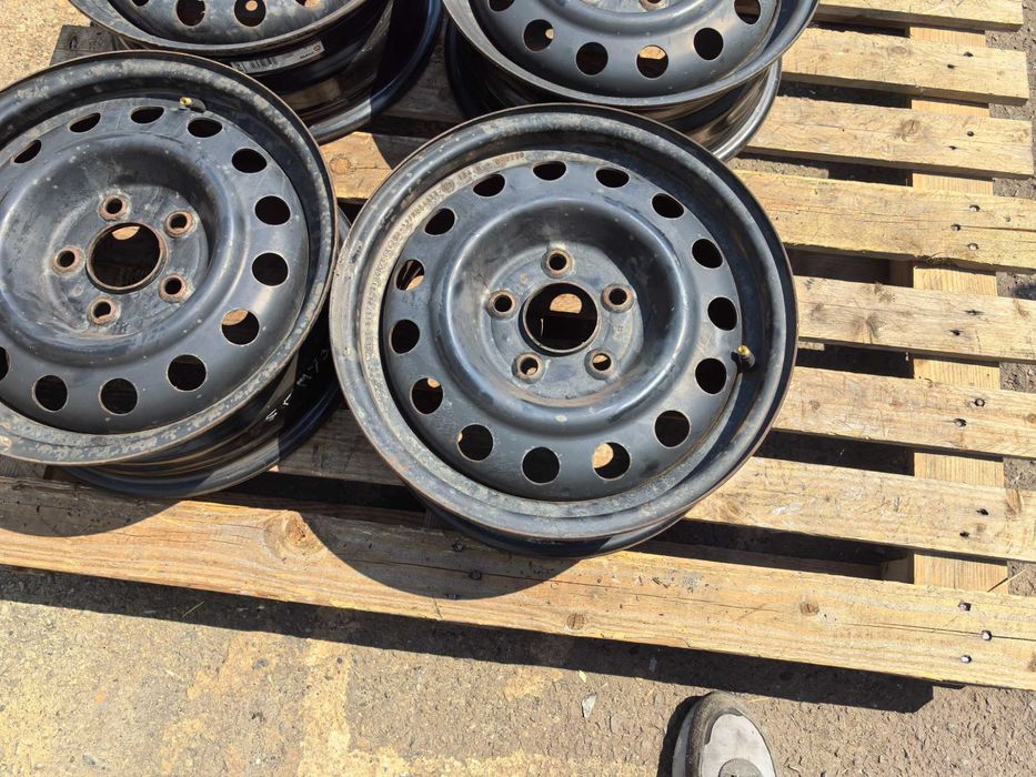 15 цола 5 х 114,3 мм Хюндай И30 / КИЯ Сийд - 6 Инча / ЕТ 46