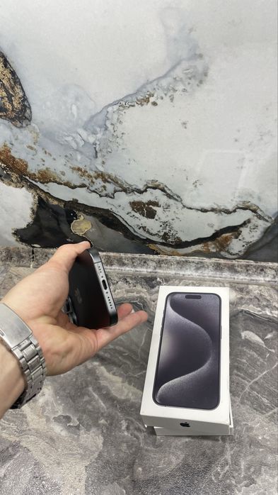 Iphone 15 pro 512 LLA Black