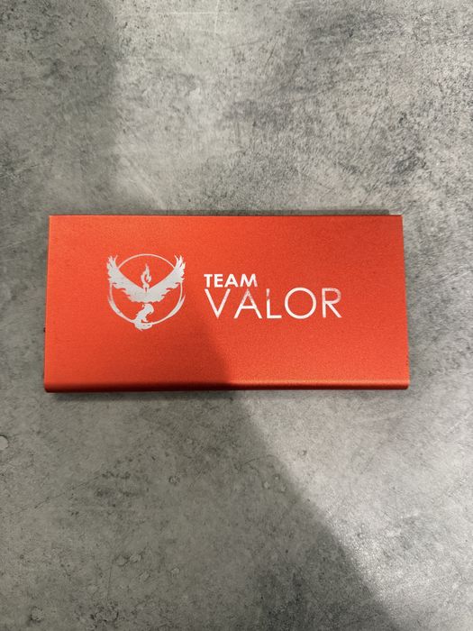Външна батерия (power bank) Pokemon Go Team Valor, 10000 mAh
