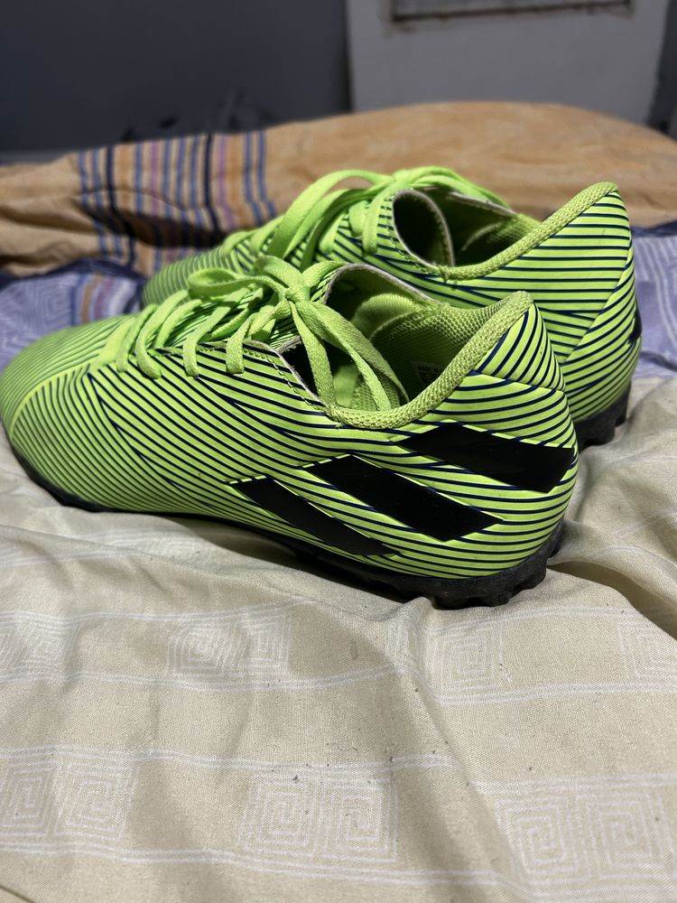 Addidas бутонки 42 номер