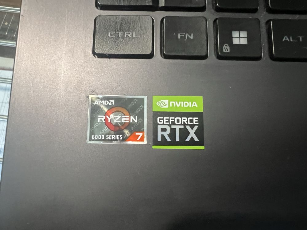 Геймърски лаптоп ASUS ROG RTX 3070ti AMD 6800H 300Hz Strix G15 G513RW