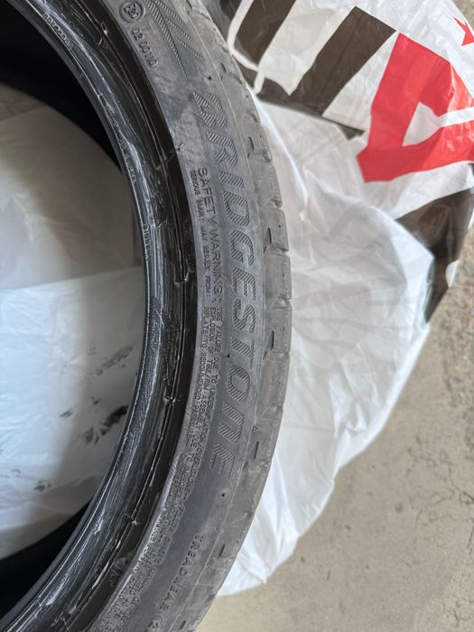 4 бр. летни гуми Bridgestone Potenza S001 235/40/19