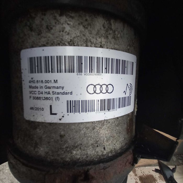Perna Aer STG/DR. Spate  Audi A8 D4/4H 2010 / 4H0616002M/ 4H0616001M