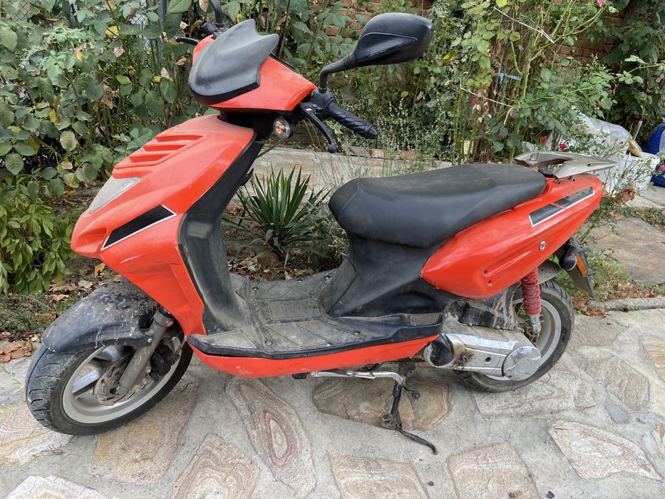 Скутер CPI Oliver city Sport 50