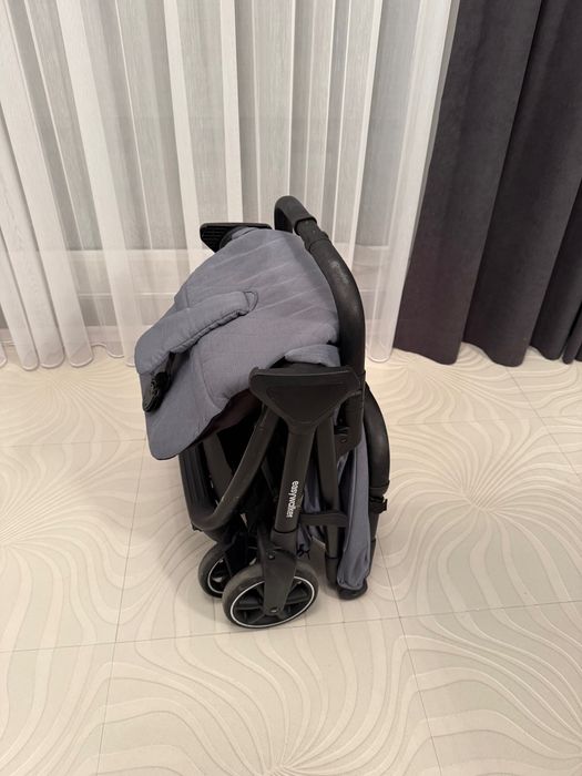 Бебешка количка Easywalker