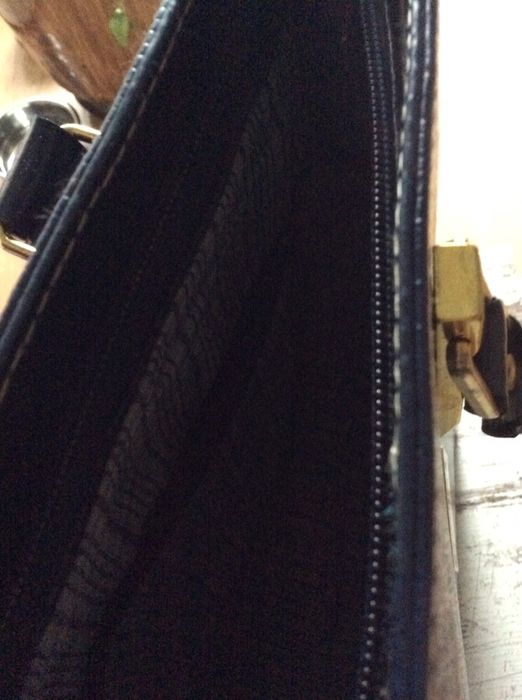 нова дамска чанта