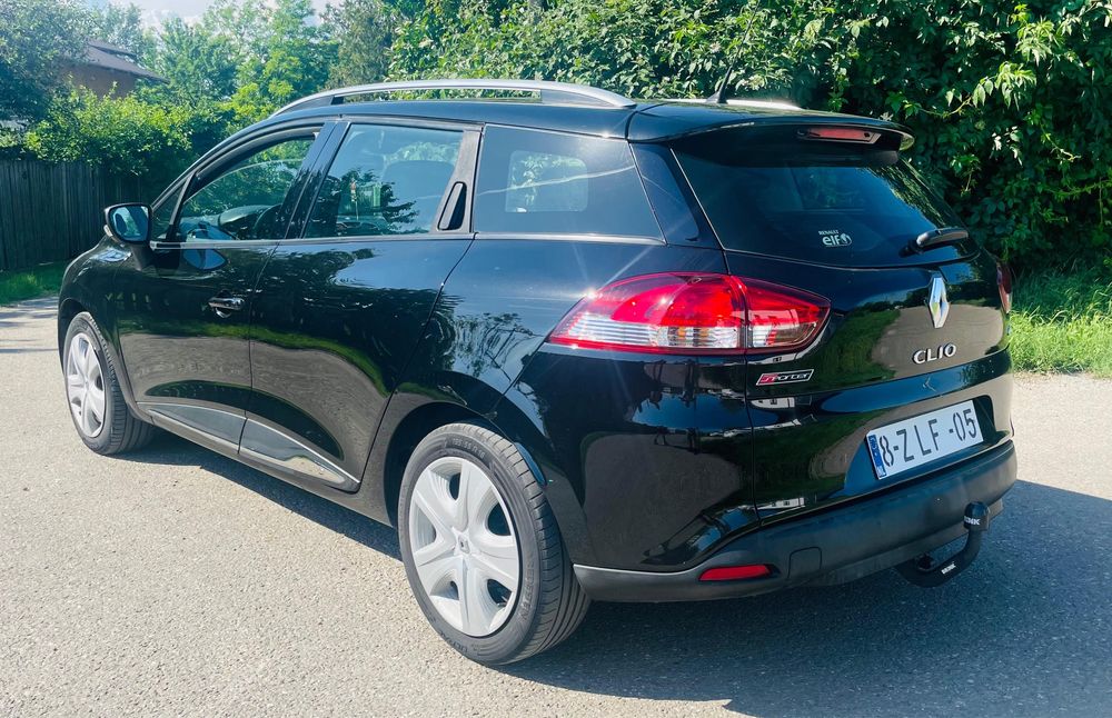 Renault clio model 2015 numere rosi  valabile