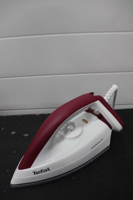 Ютия, Tefal, Easygliss, 1200W, 270 ml, червено/бяло