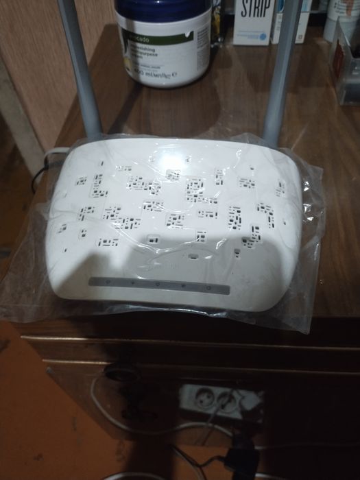 Продам WiFi роутер
