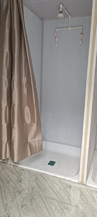 Экотуалет и душевая кабина из контейнера