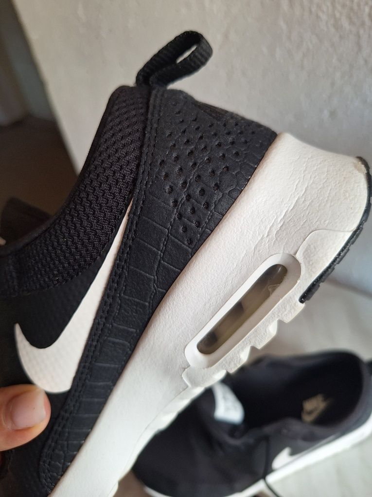 Nike air max thea