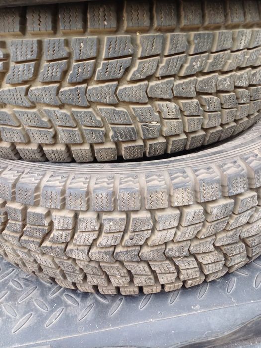 Продам шины б/у состояние хорошие
