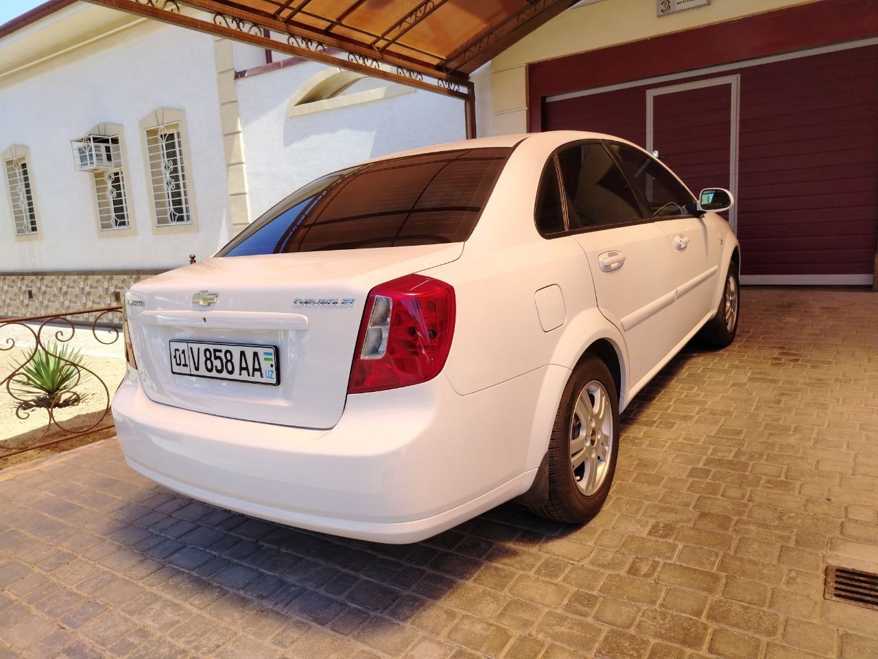 Lacetti 1.8l 2008 at