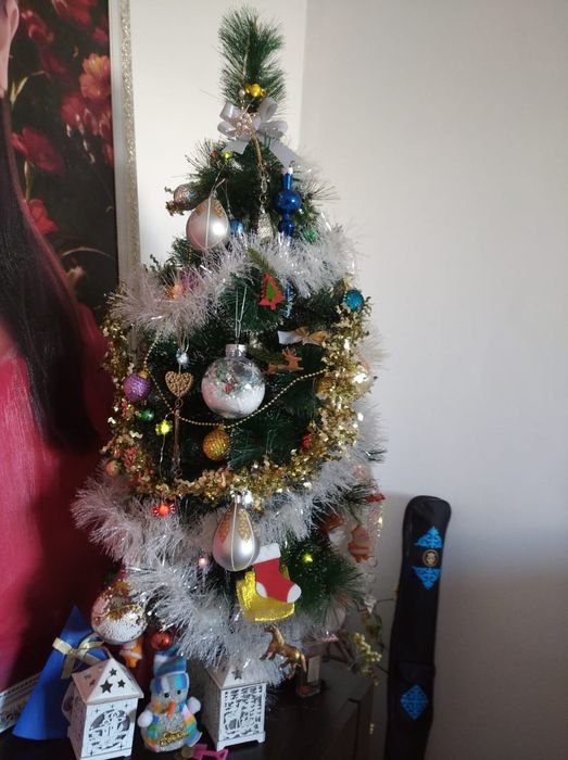 Продам искусственную ёлку