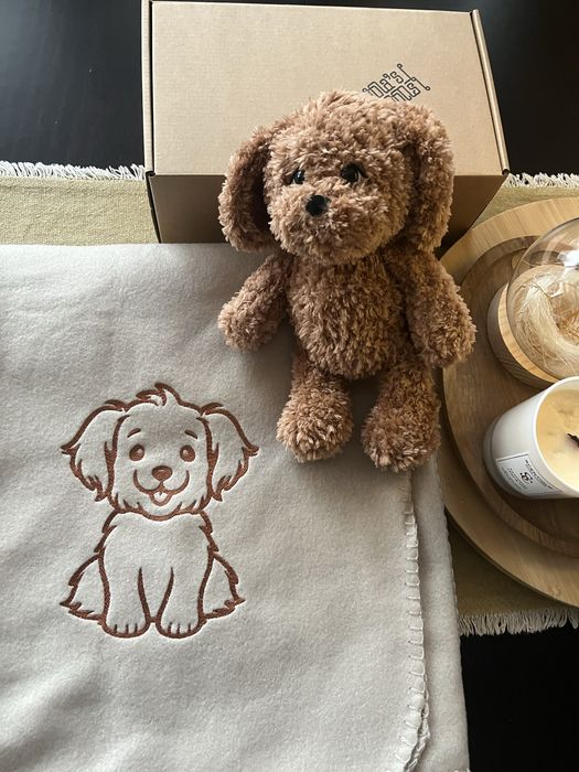 Комплект одеало и плетена играчка кученце