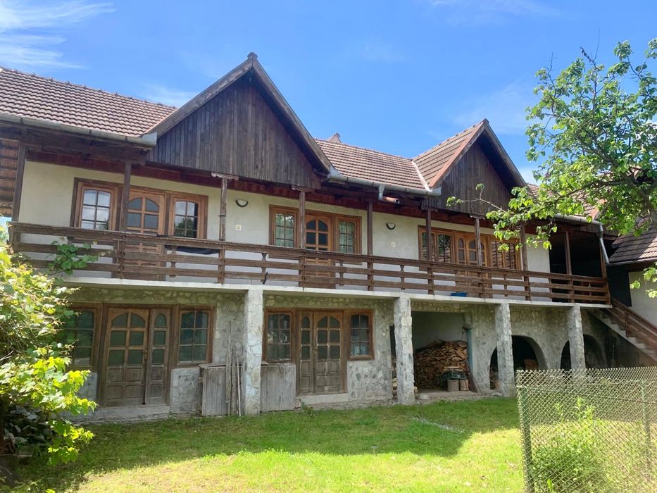 Casa de vanzare Novaci