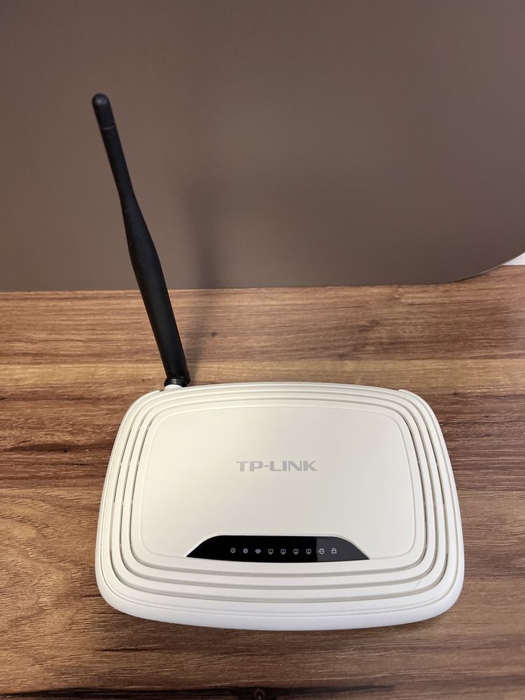 Рутер TP-LINK WR740N