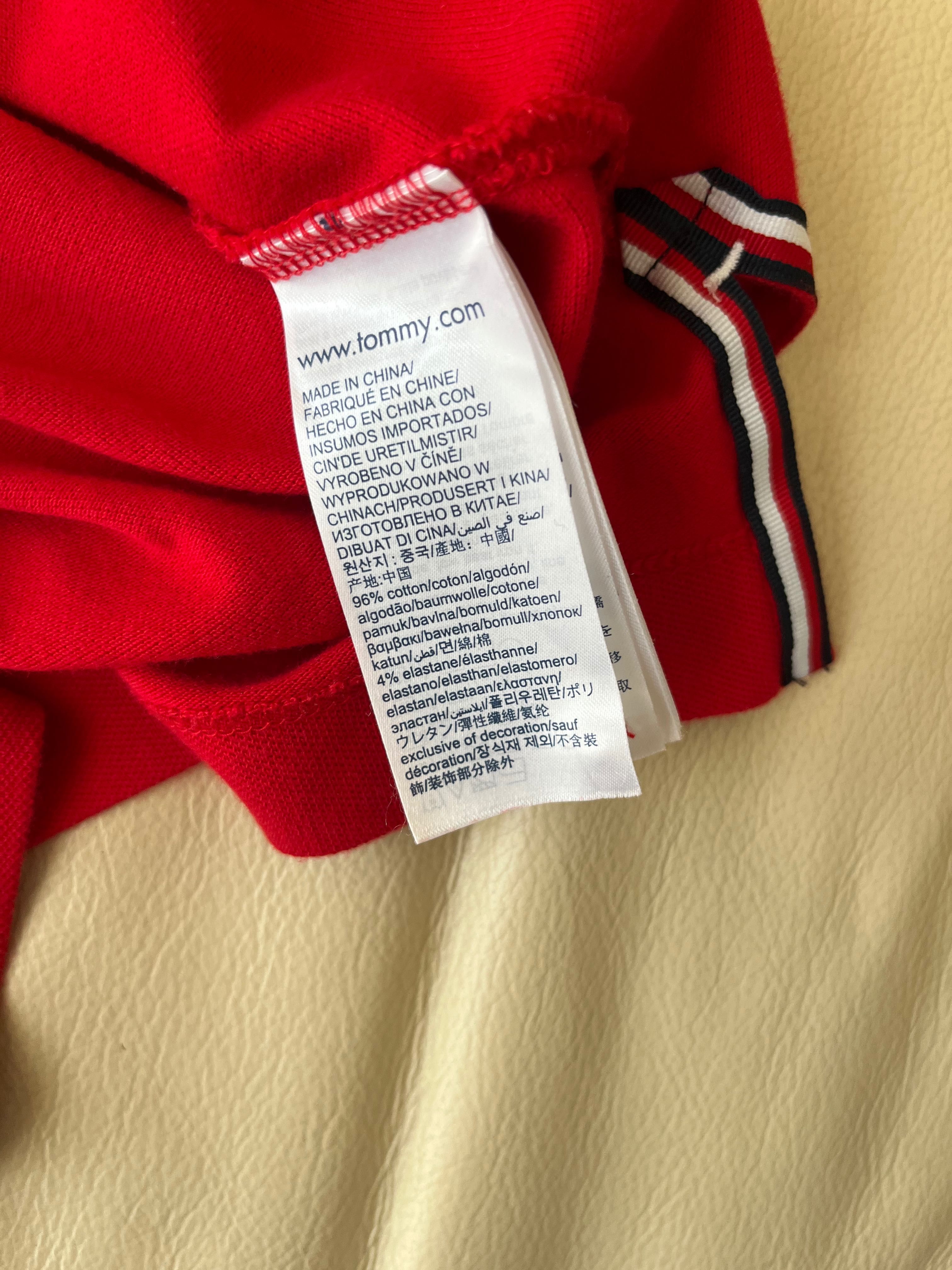 Vand tricou Tommy Hilfiger pentru femei