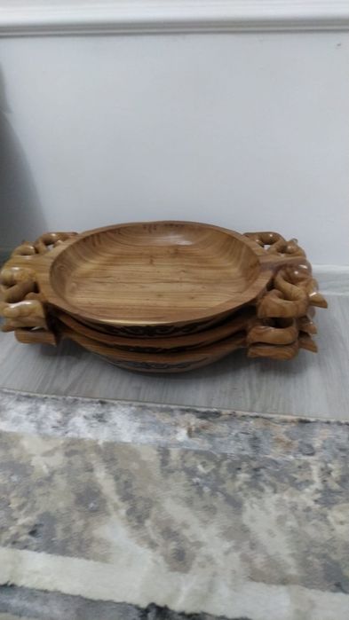 Астау қара ағаштан