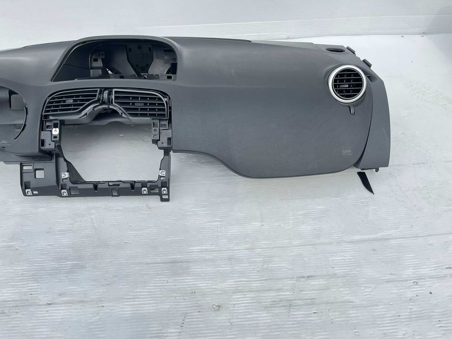 Plansa bord noua originala Renault Kangoo 2008-2019