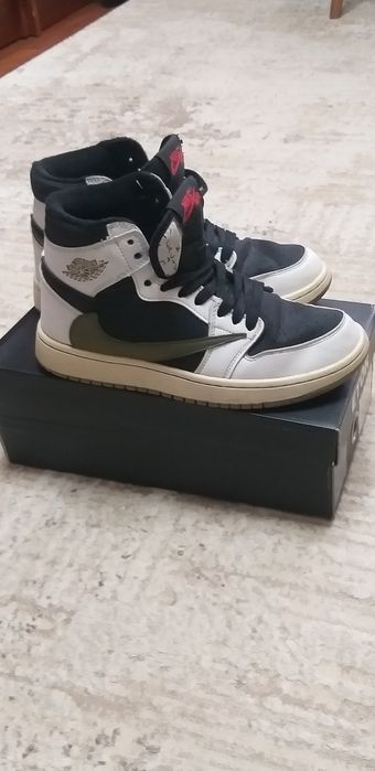 Джорданы подрастк., демисезоные, б/у,  39 раз. 2500 тг.