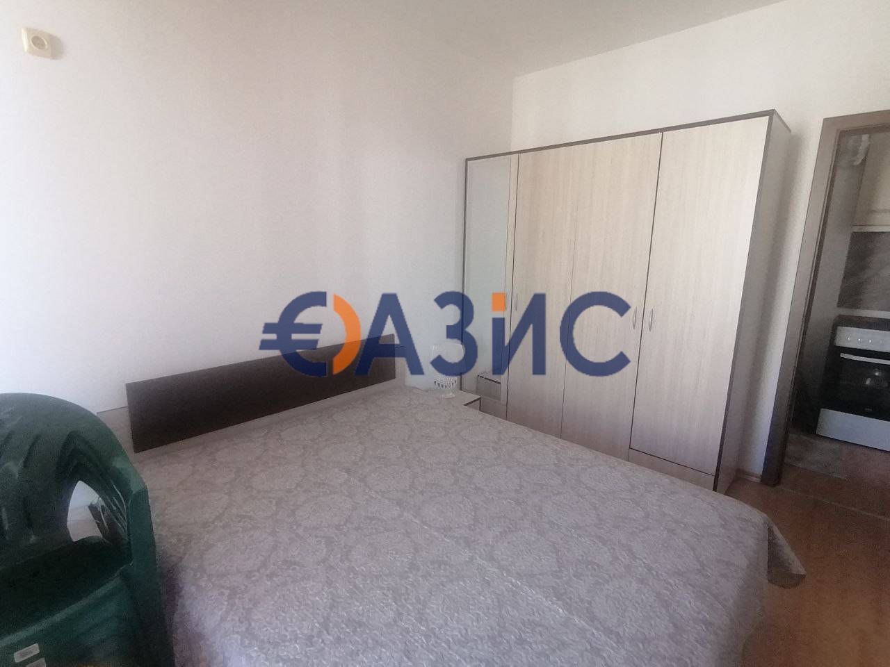 Продава се Двустаен апартамент в к.к. Слънчев бряг - 47 кв.м за 1213 €/кв.м - Снимка #6