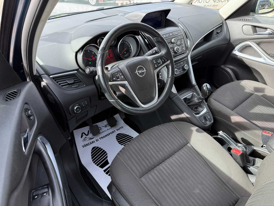 *RATE*Opel Zafira Tourer 1.6CDTi 136CP 2013 E5 NAV Inmatriculata RO!