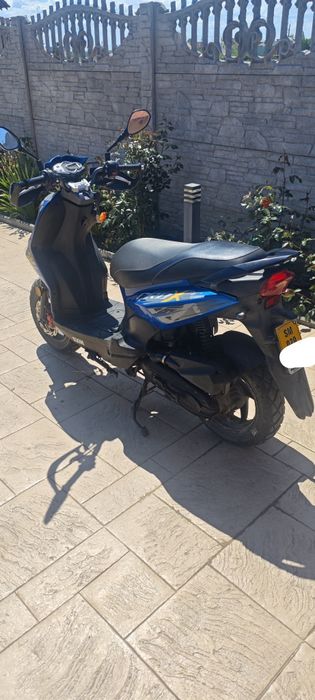 Scuter Sym Crox 50