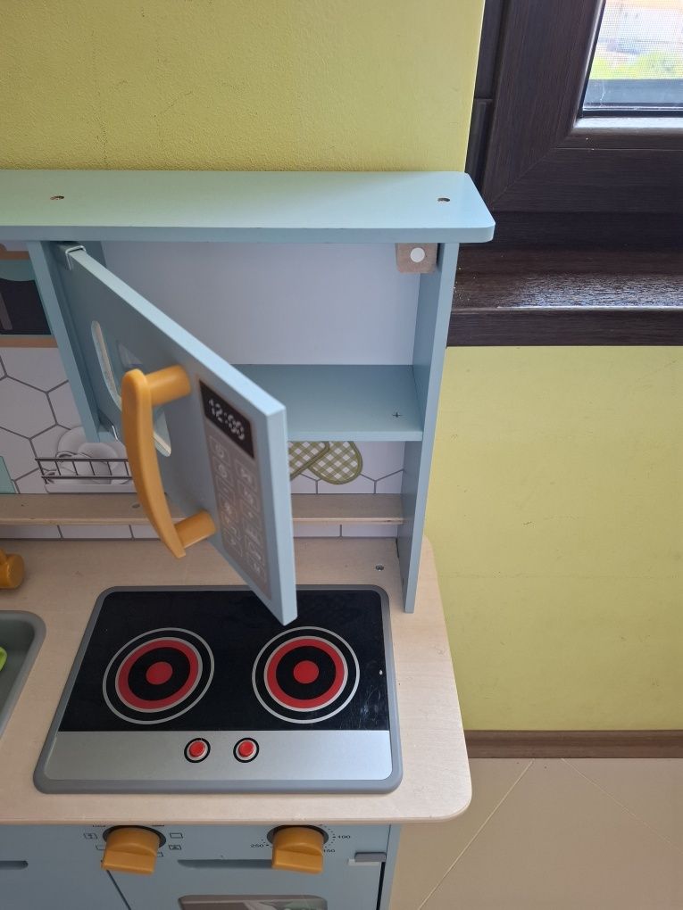 Детска кухня Наре