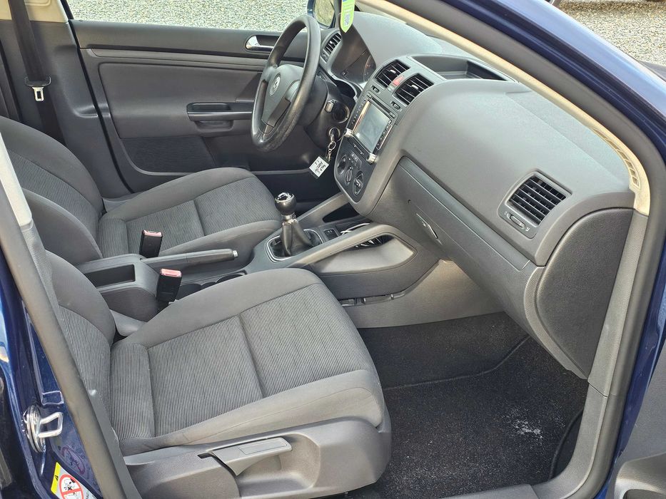 VOLKSWAGEN GOLF V- 1.6 Benzina-115C.P/ Finantare cu Buletinul, Avans 0