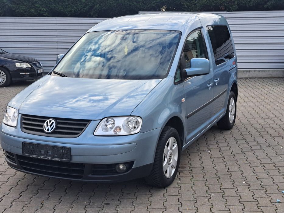 Vând VW Caddy 1.9 tdi
