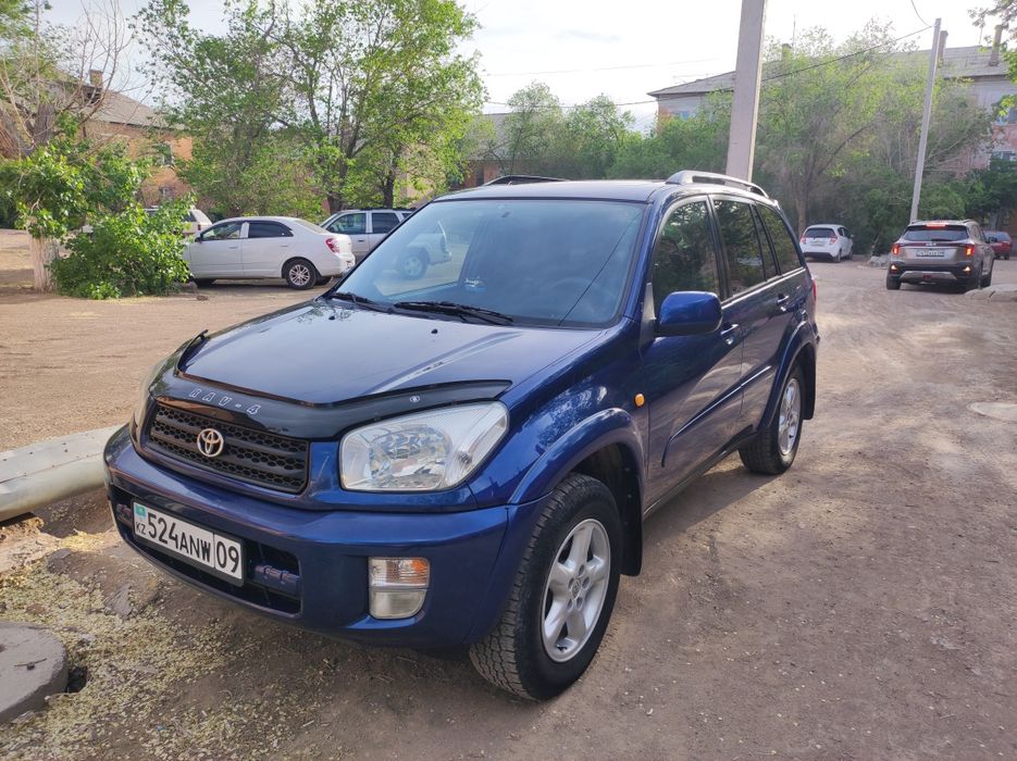 Toyota rav4 2000 механика, объем 2.0.