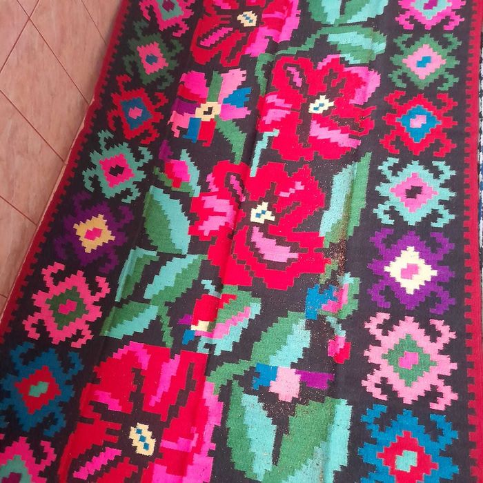 Covor traditional din lana