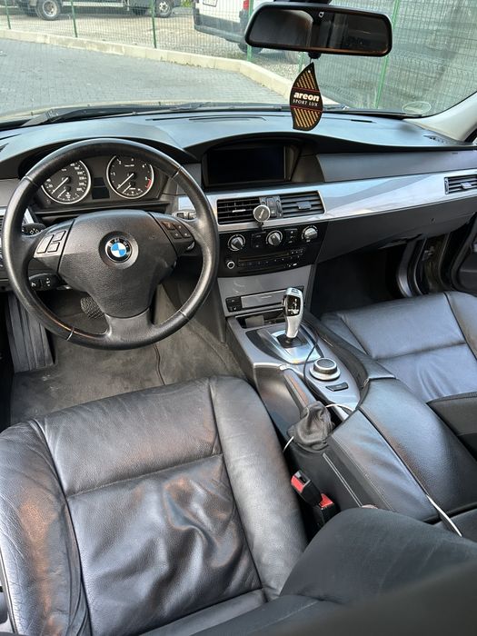 Vând sau schimb bmw 525 motor 3.0 2008