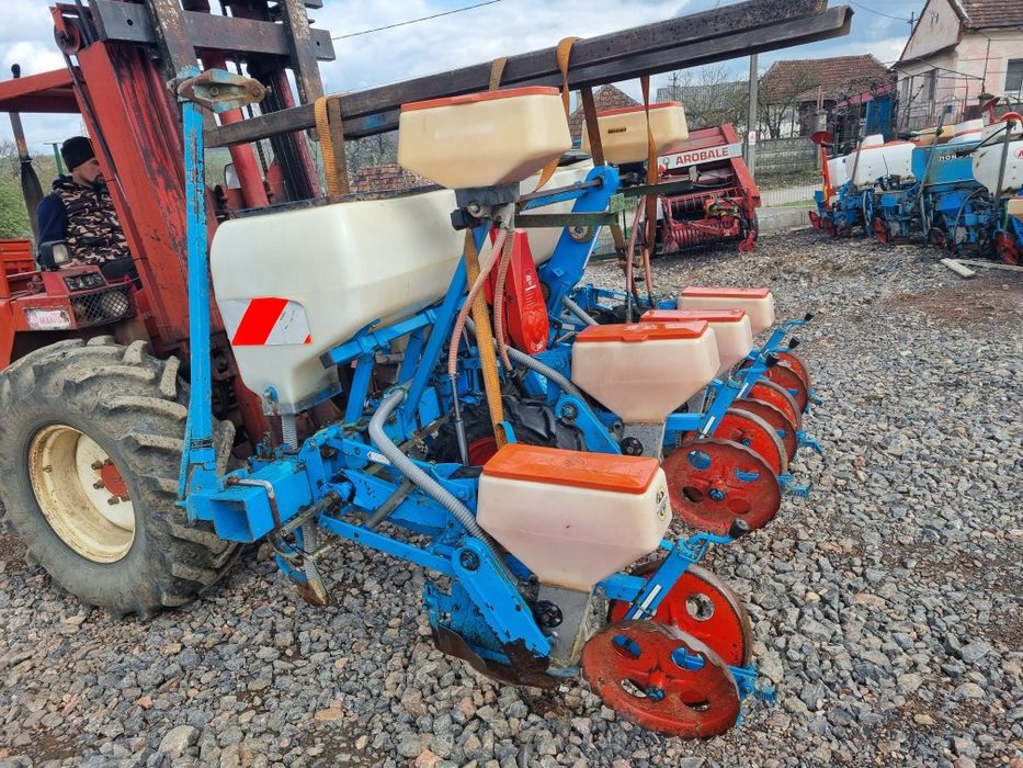 Semanatoare Porumb Monosem PNU 4 Sire