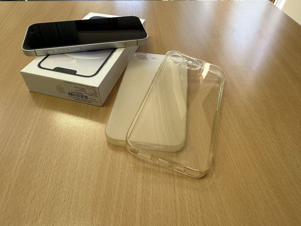Iphone 16e 128GB бял с 21 м. ГАРАНЦИЯ към А1
