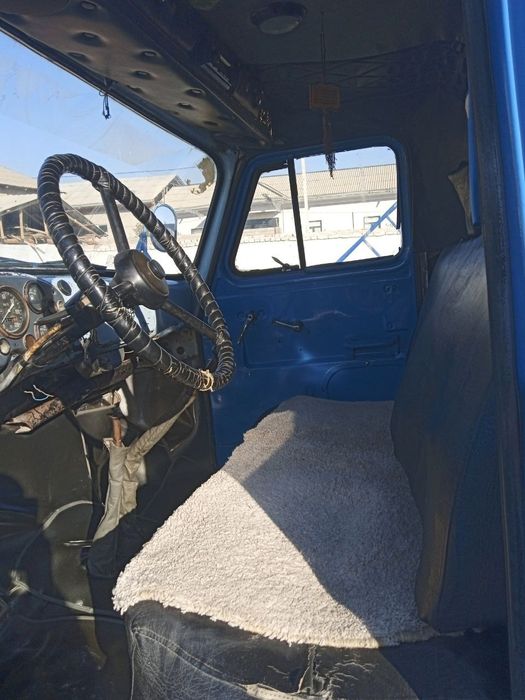 Gaz 53 sotiladi holati zo‘r