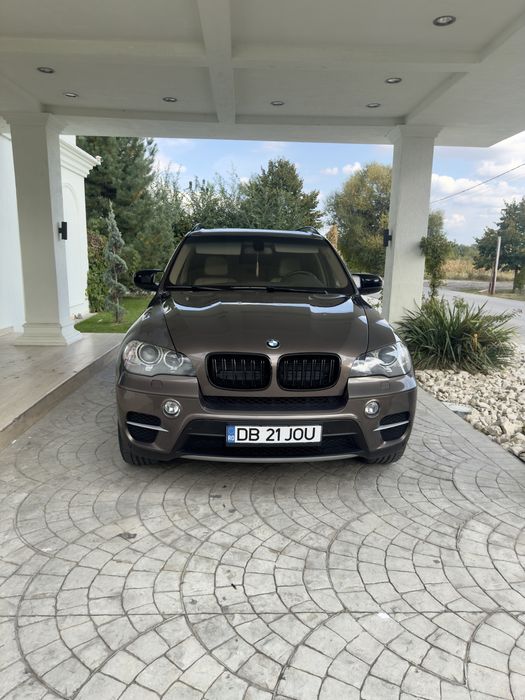 Vând BMW X5 E70 Facelift