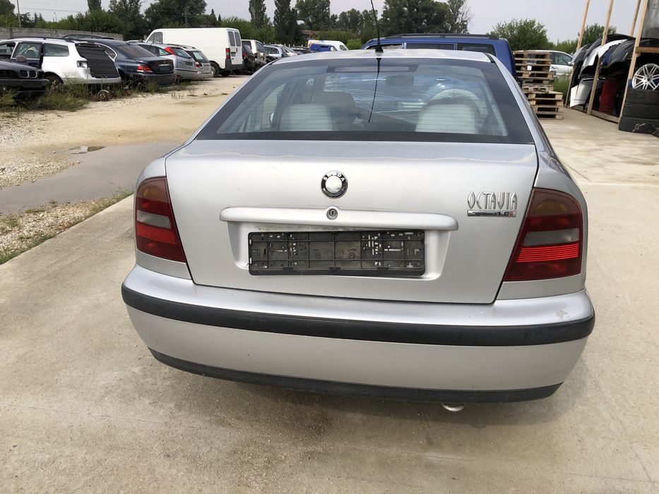1997г. Skoda Oktavia 1.9 diesel 90cc.