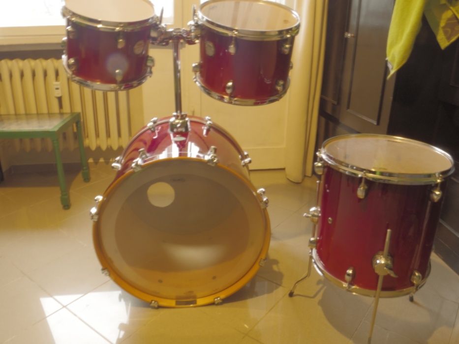 Акустични барабани Мапекс Меридиън - бреза 20-14-12-10 Mapex drums