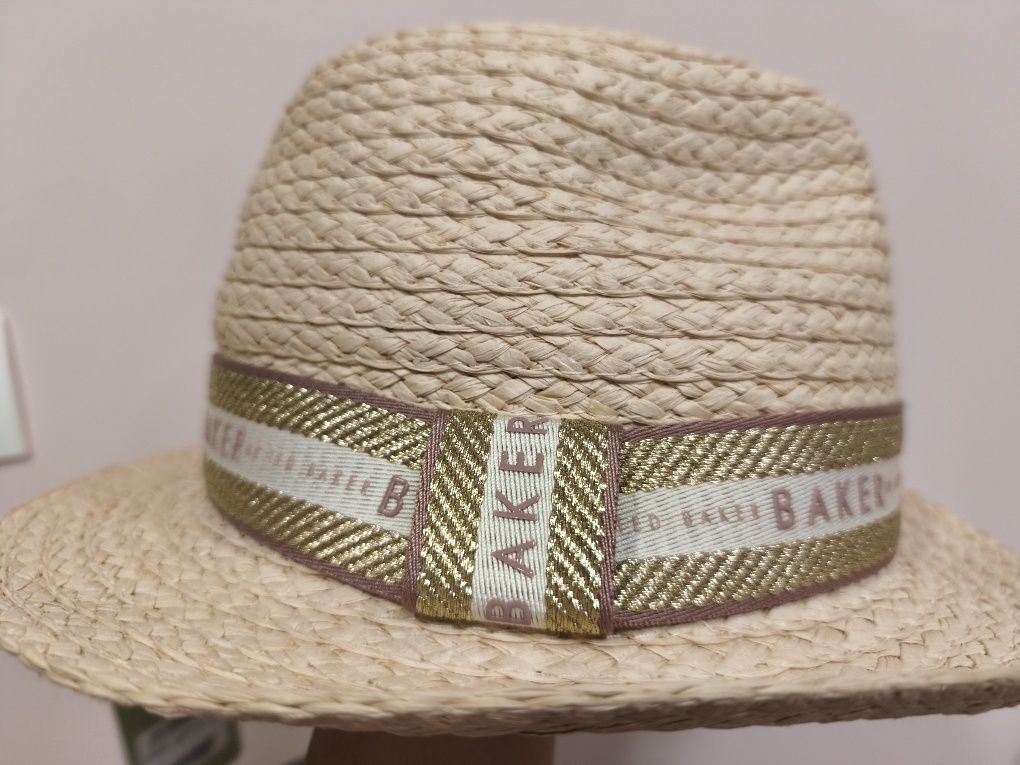 Нови кожени TED BAKER 35,5номер