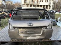 Капак Kia Venga