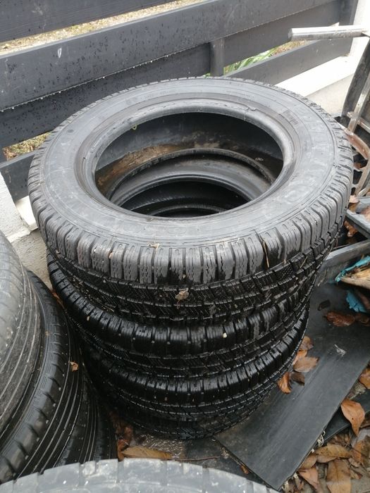 4 cauciucuri iarna  205/65/16c