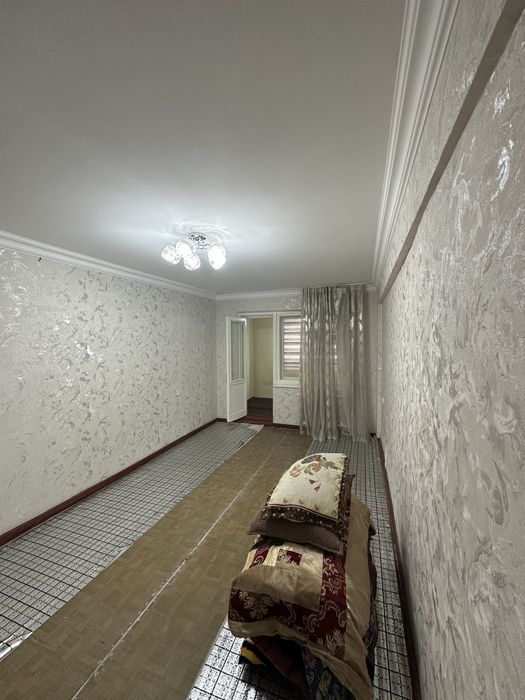 Кора камиш 1/2,бир хонали уй,урта ремонт,кучани юзида,уй узимники