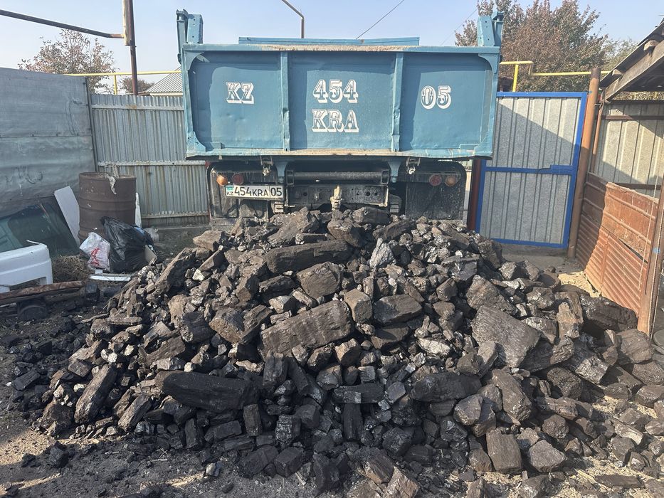 Уголь сортовой до 7 тонн доставка ЗиЛ