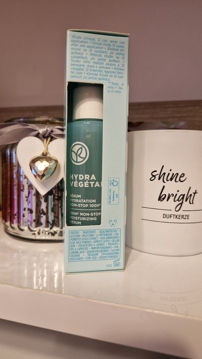 Fluid/ser hidratant ten Yves Rocher, nou, in termen