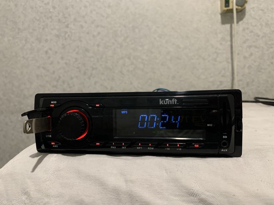 Авто радио с Bluetooth