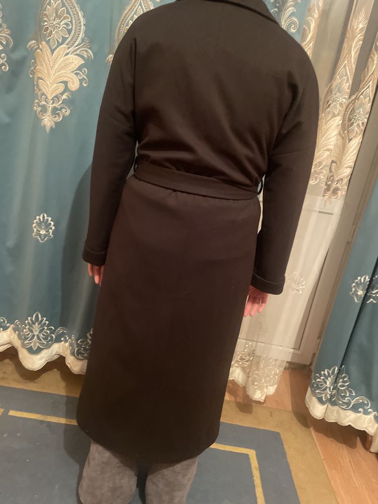 Продам зимную курту, и пальто