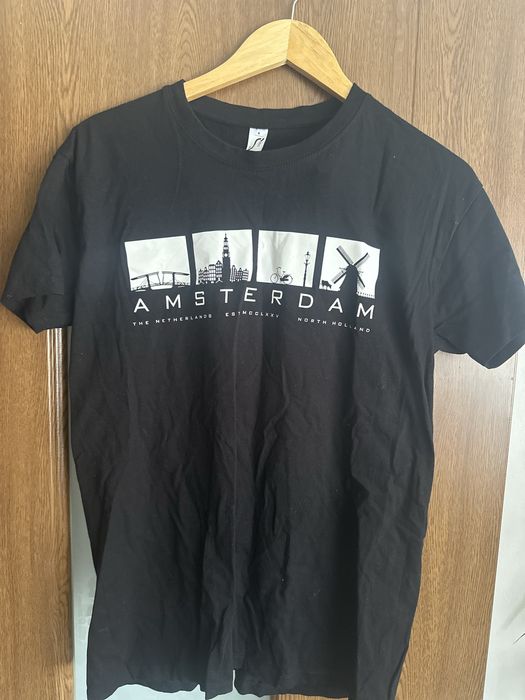 Тениска  Amsterdam  чисто нова  размер М