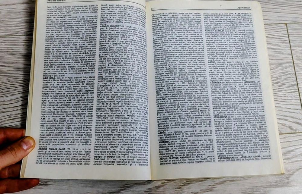 Enciclopedia Antichitatii - Horia C. Matei, 494 pagini, 1996